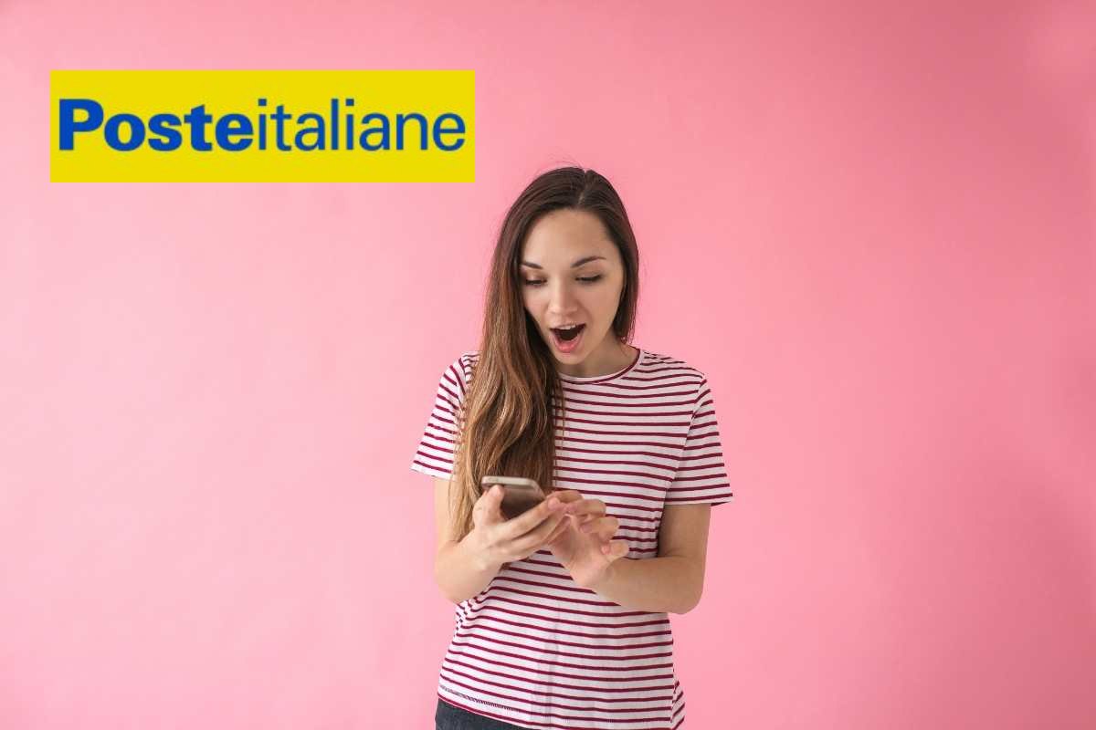 ragazza sorpresa usa cellulare scritta poste italiane